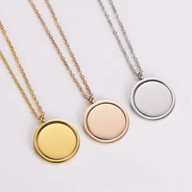 Stainless Steel Spinner Circle Necklace